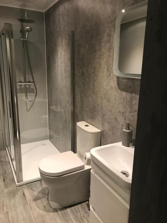 Maoldon Bank Apartment มัลลิก ภายนอก รูปภาพ